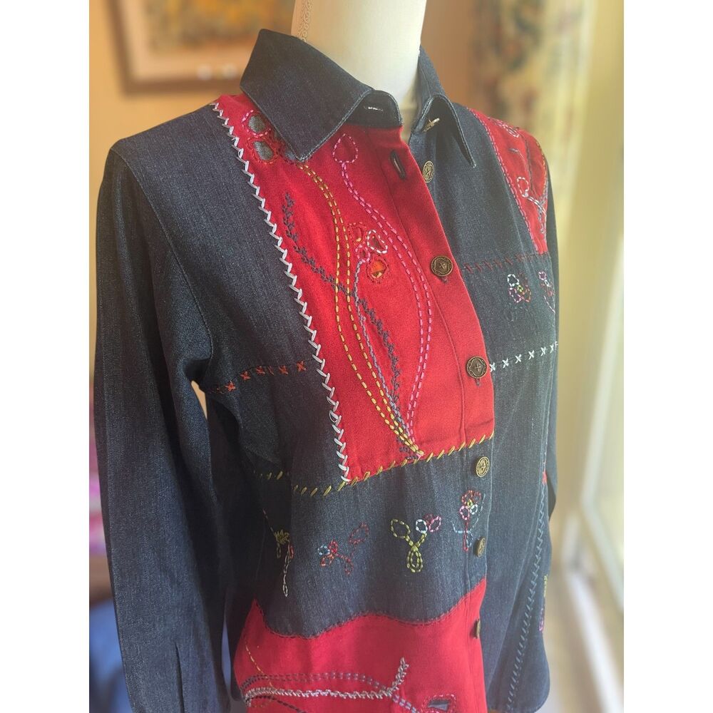 Patchwork Embroidered Denim Shirt Boho Folk Art Button Up Artsy Top Sz S Petite - Picture 3 of 15